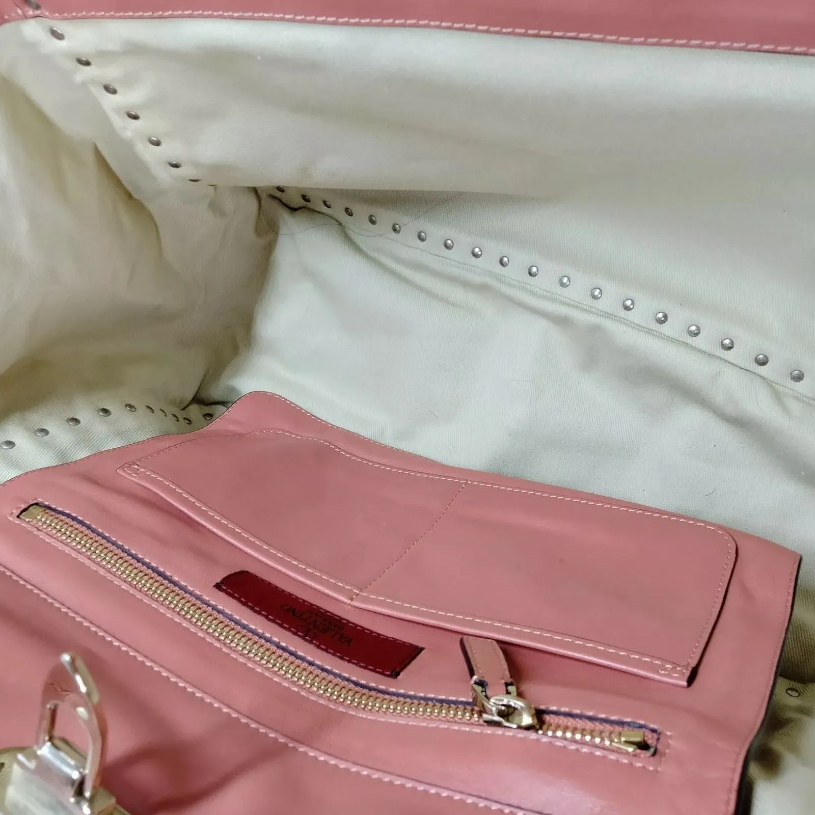 529439AR (X6) Valentino Garavani Crossbody Bag Pink Leather