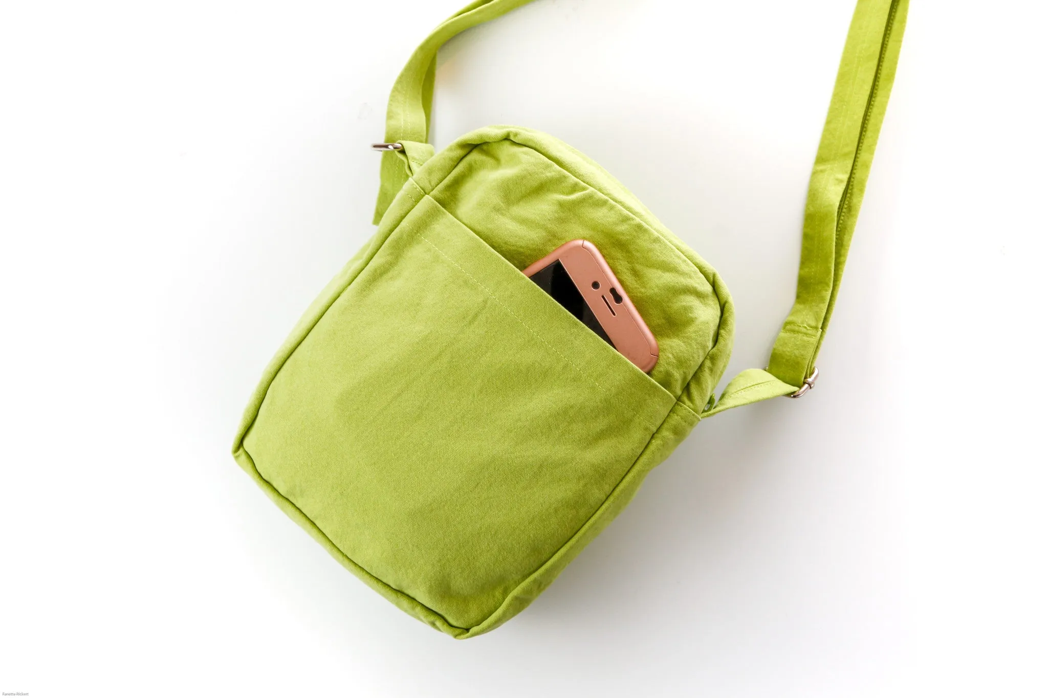 Cara Cat Mini Pocket/crossbody