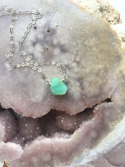 Dainty Raw Chrysoprase Necklace - Chrysoprase Jewelry - Raw Stone - Crystal Healing Choker