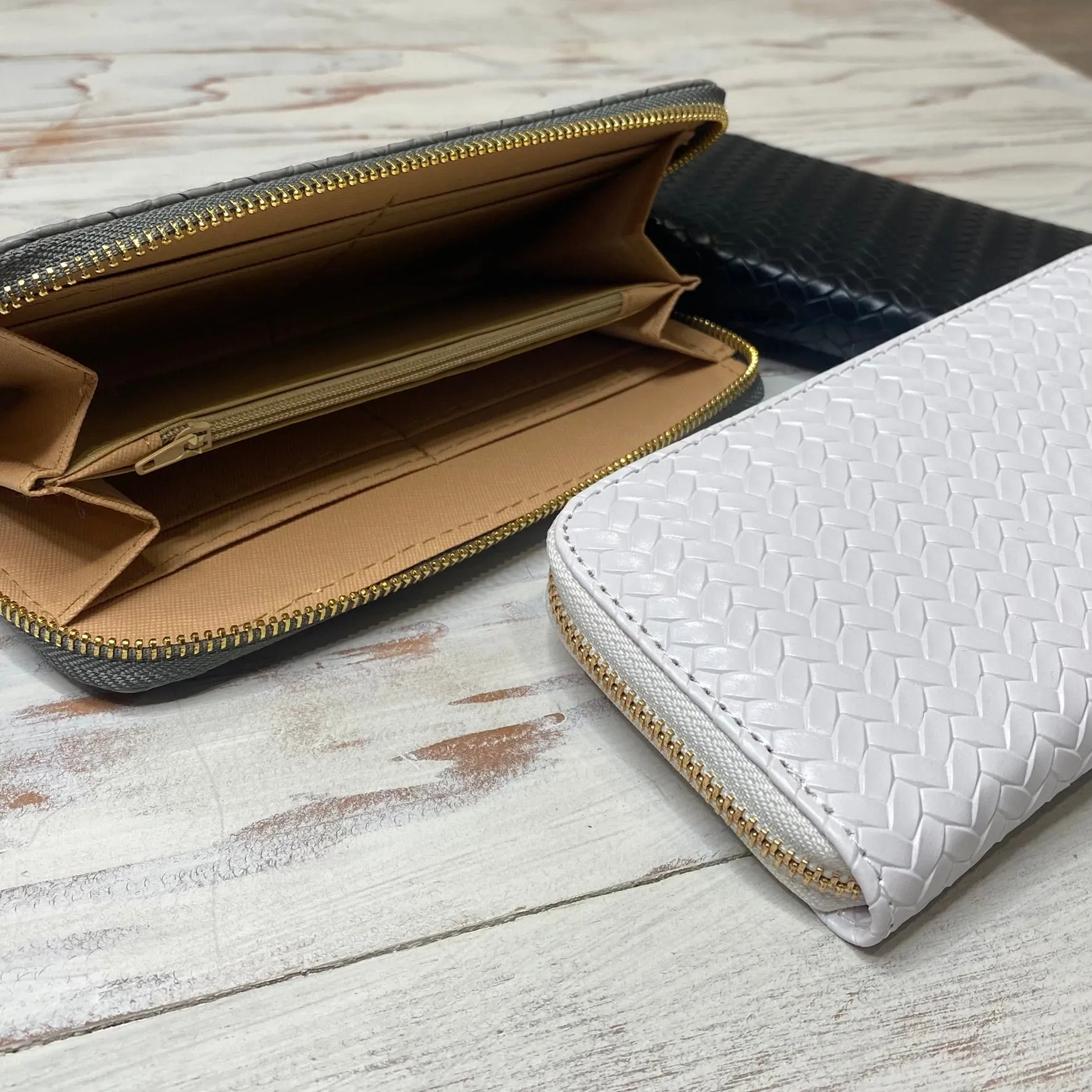 Evie Textured Zip Wallet