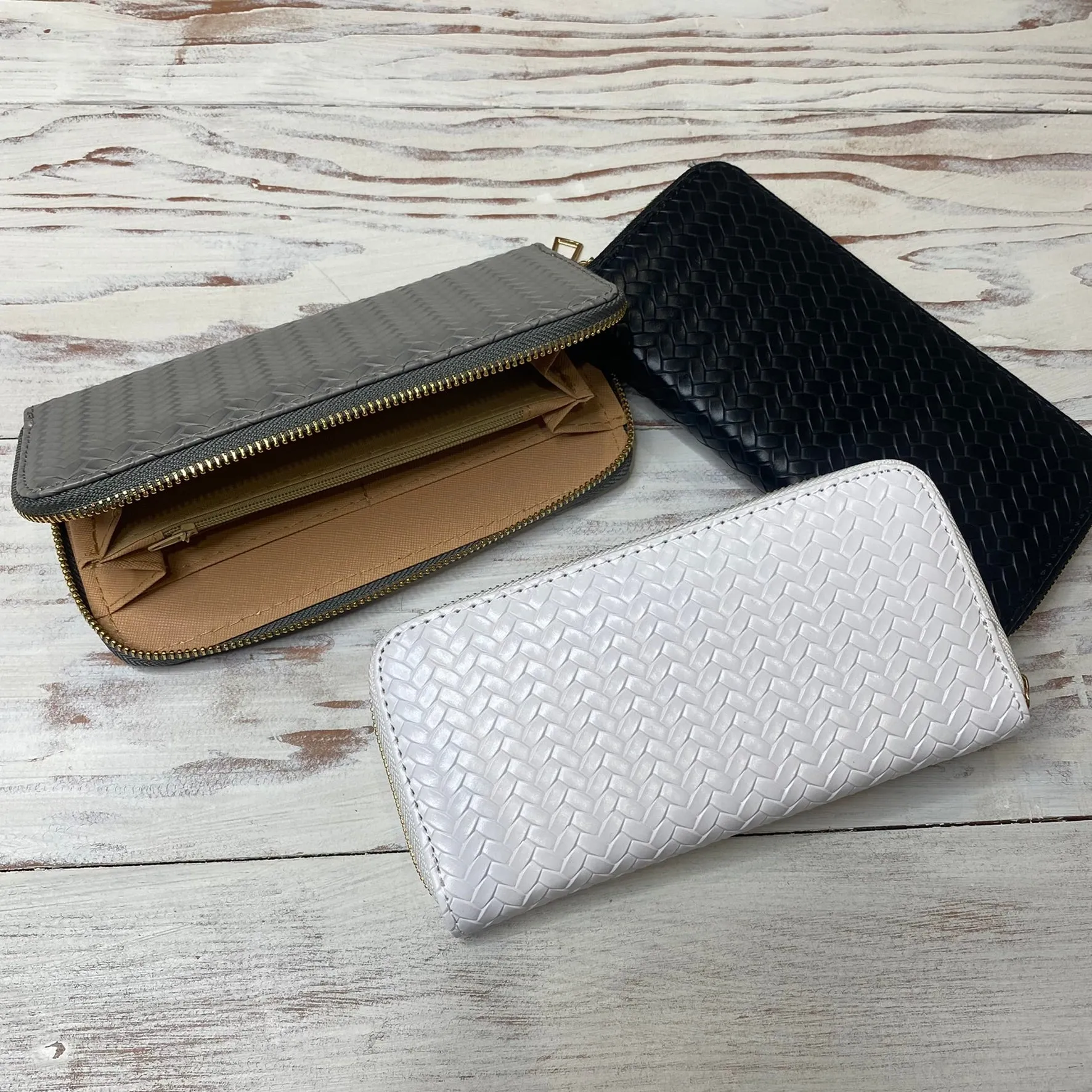 Evie Textured Zip Wallet