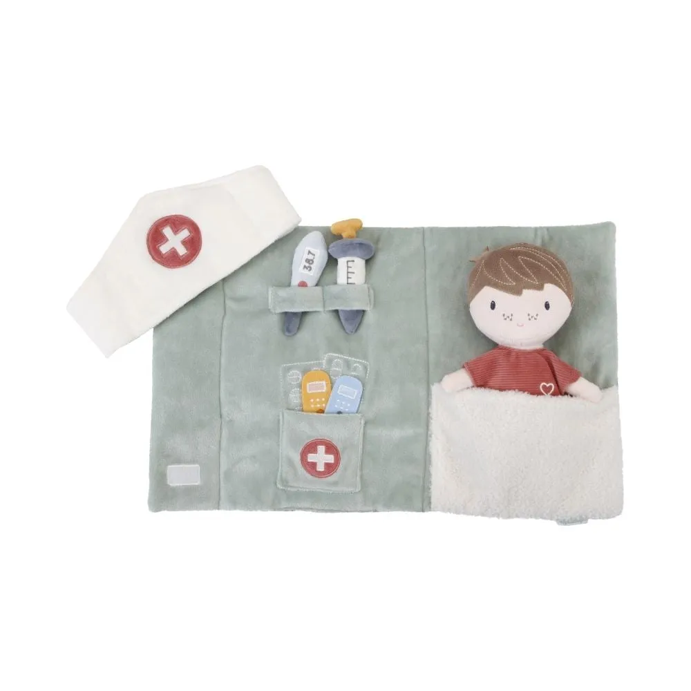 Jim Doll Doctor Playset