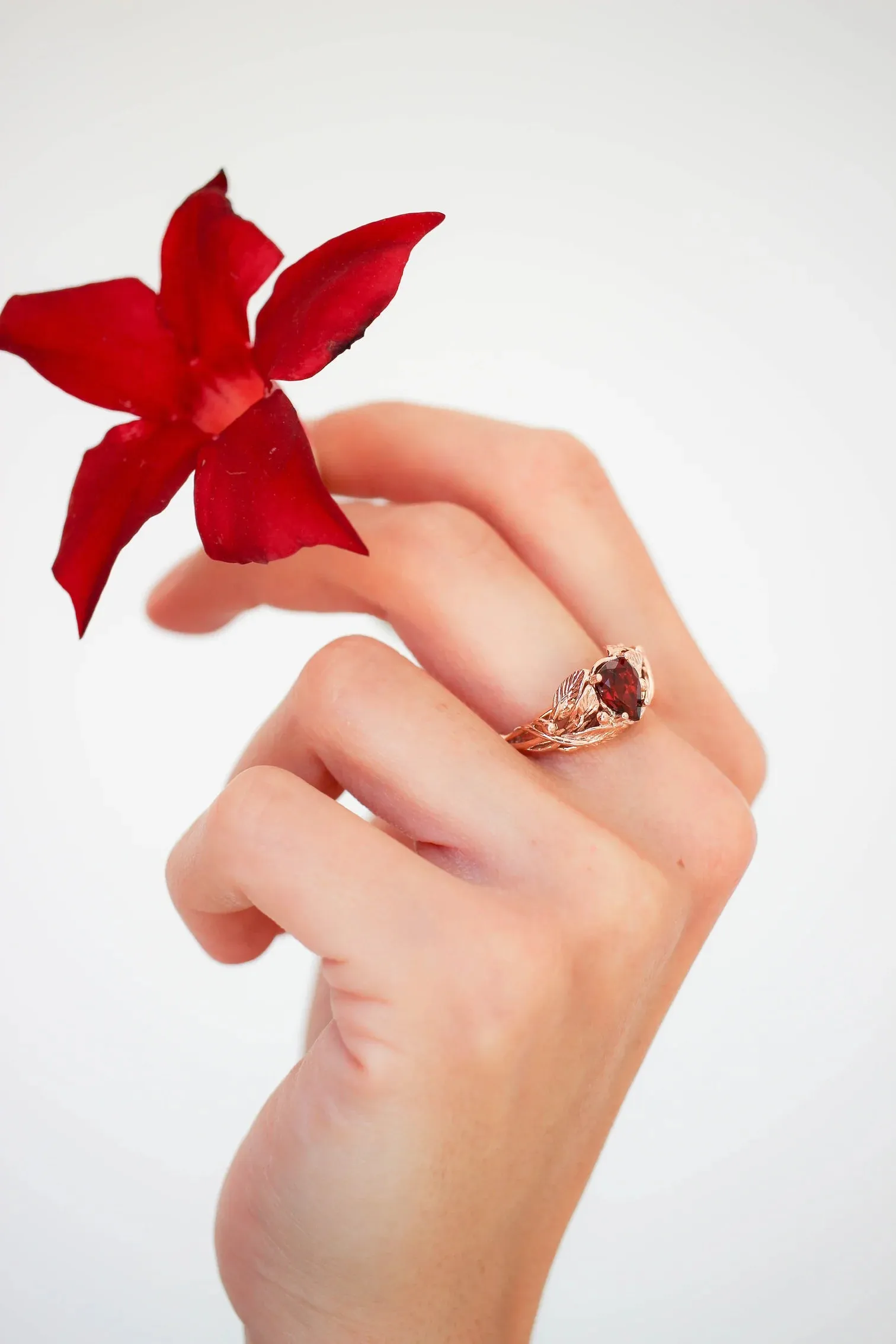 Mary jane Leaves Garnet Ring