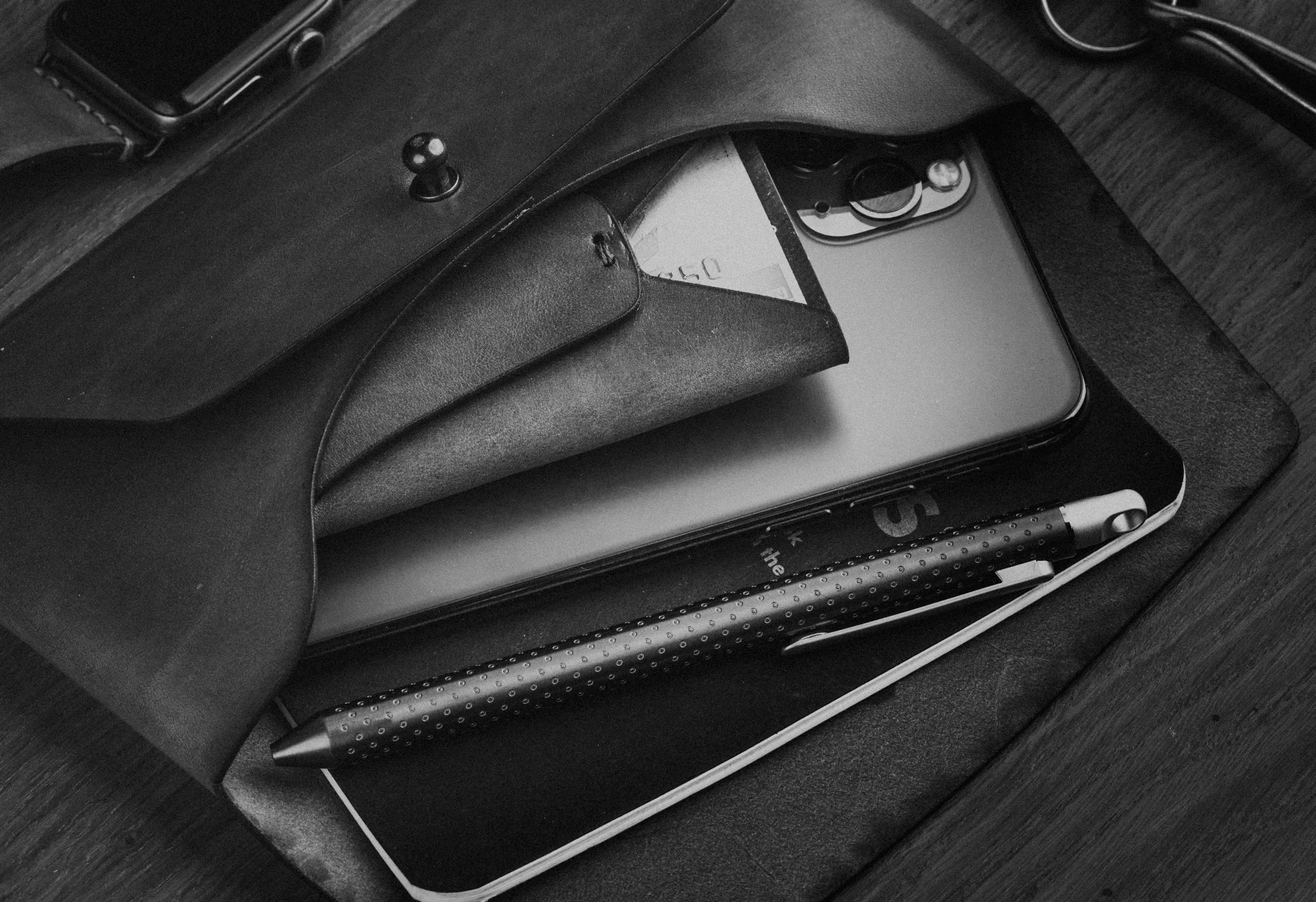 Olive X-4 Wallet